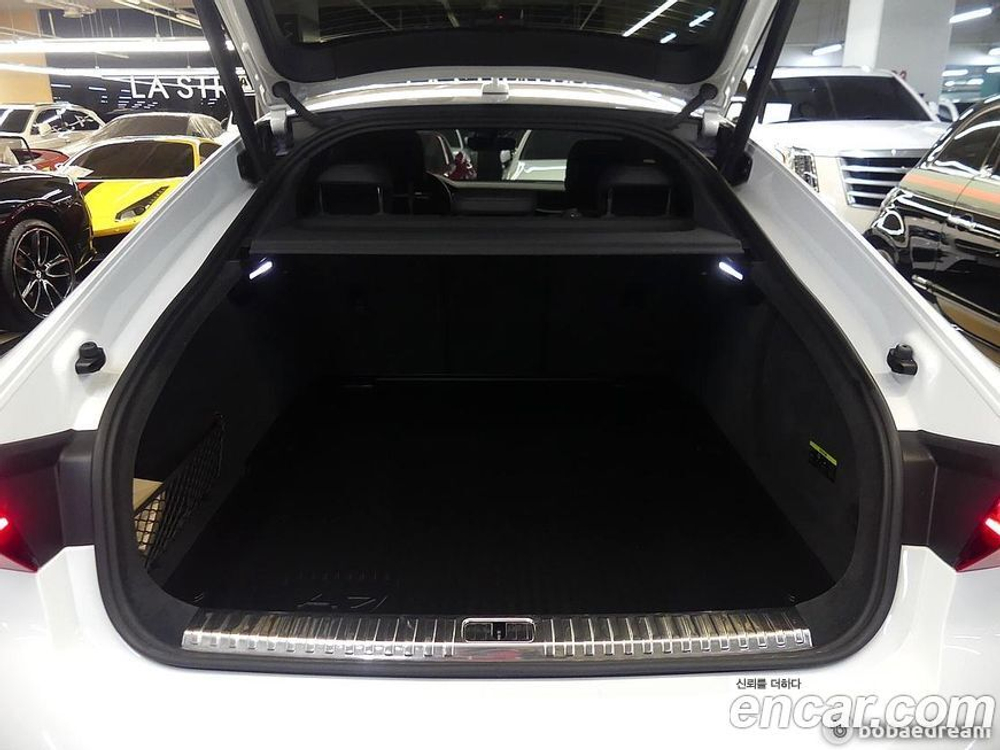 Audi A7 (4K) 45 TDI Quattro Premium (02.2022)