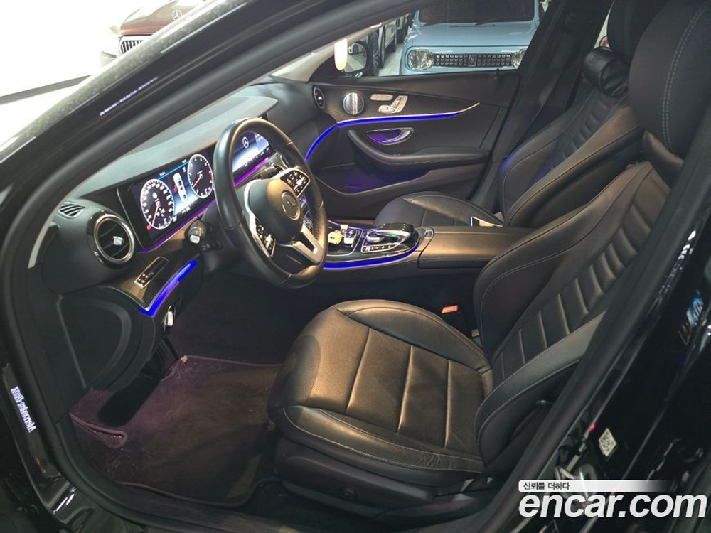 Mercedes-Benz E-Class W213 E300 Avangarde (06.2020)