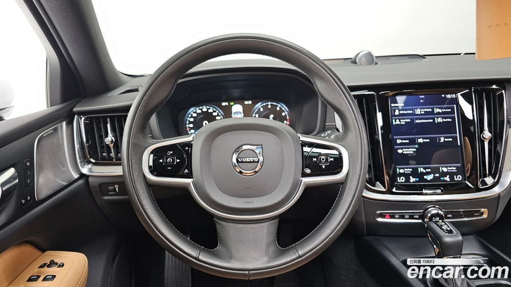 Volvo V60 Cross Country 2 Generation T5 Pro AWD (03.2020)