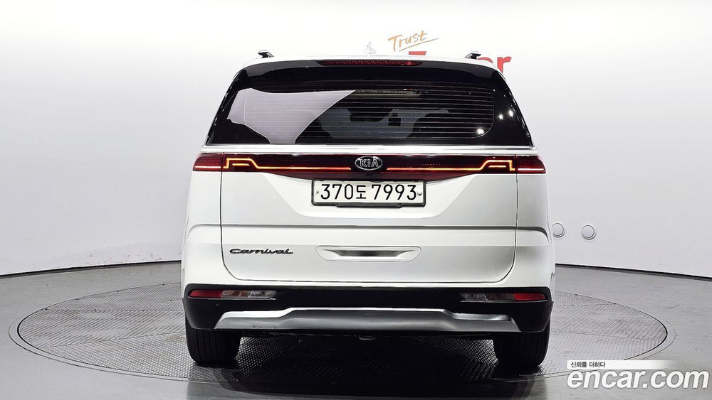 Kia Carnival (Sedona) 4 Generation 9-и местный Signatures (02.2021)