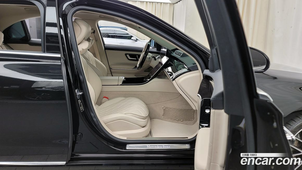 Mercedes-Benz S-Class W223 S580L 4MATIC (08.2022)