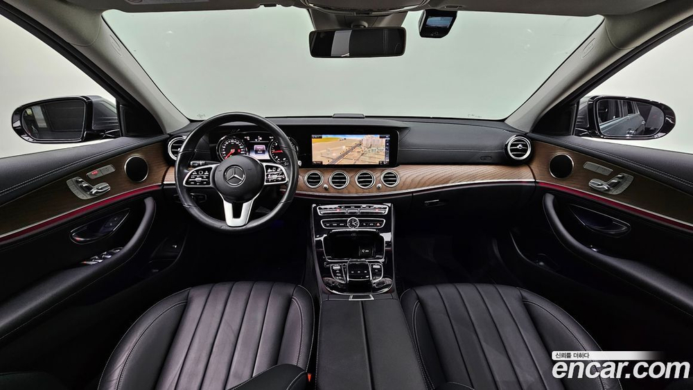 Mercedes-Benz E-Class W213 E220d 4MATIC Exclusive (08.2019)