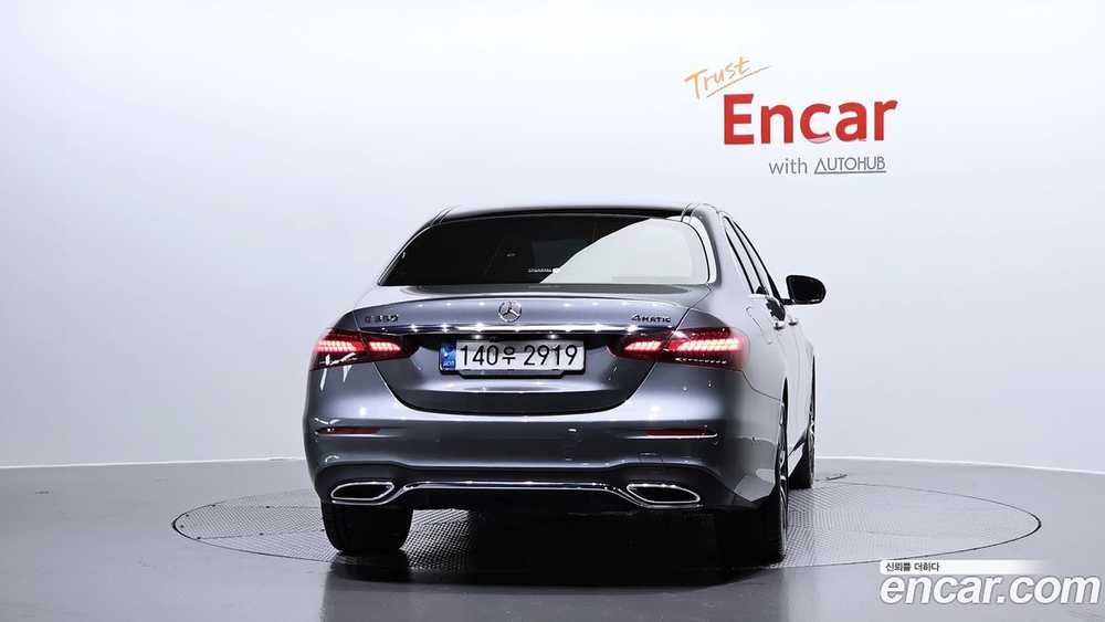 Mercedes-Benz E-Class W213 E350 4MATIC AMG Line (11.2020)