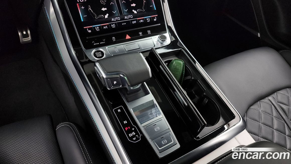Audi Q8 55 TFSI Quattro Premium (01.2023)