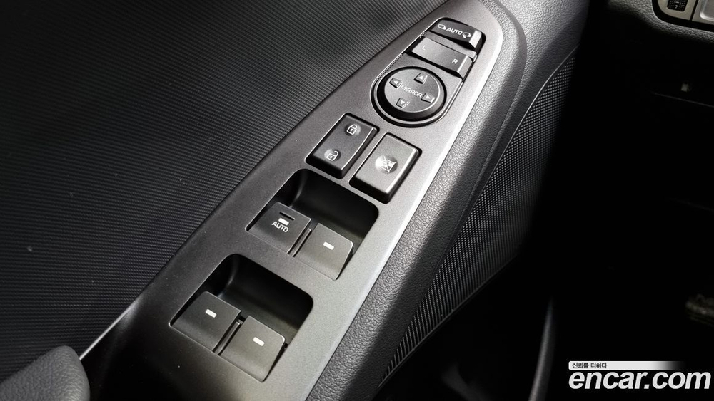 Hyundai The New Ionic Hybrid 1.6 HEV (06.2020)