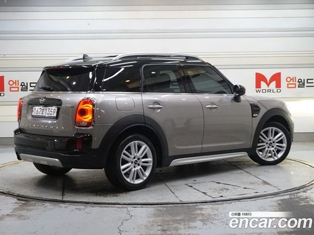 Mini Cooper Countryman HIGH (09.2019)