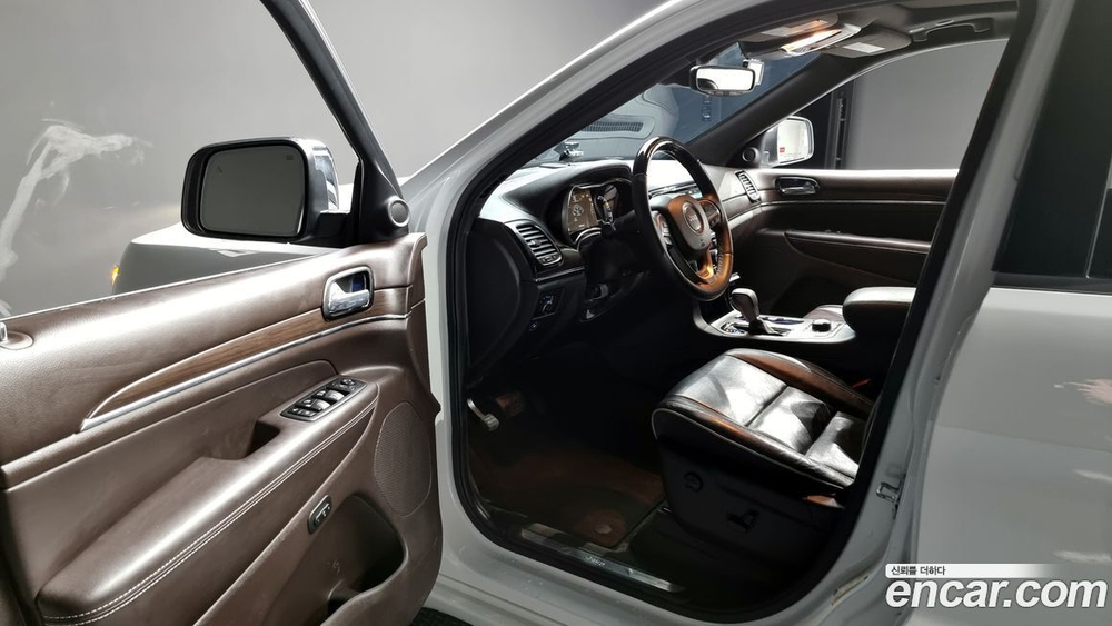 Jeep Grand Cherokee 3.6 Overland (08.2019)
