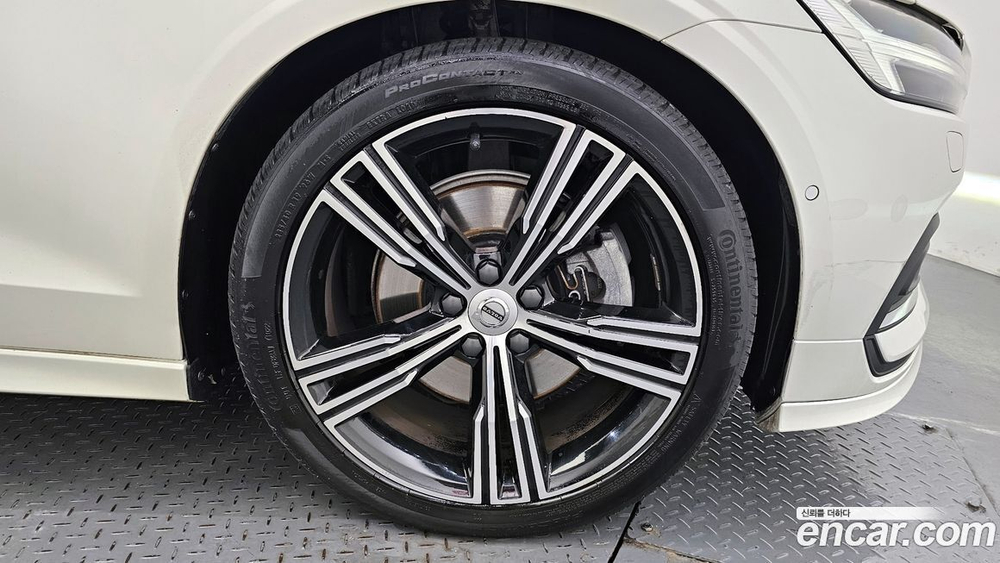 Volvo S60 3 Generation T5 Inscription (02.2020)