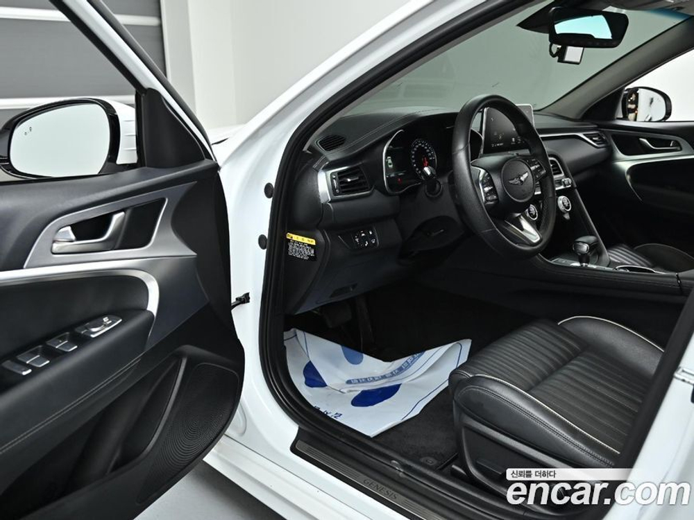 Genesis G70 2.0T AWD (08.2020)