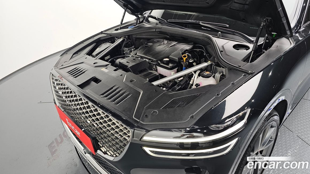 Genesis GV70 2.5T Бензин AWD (12.2022)
