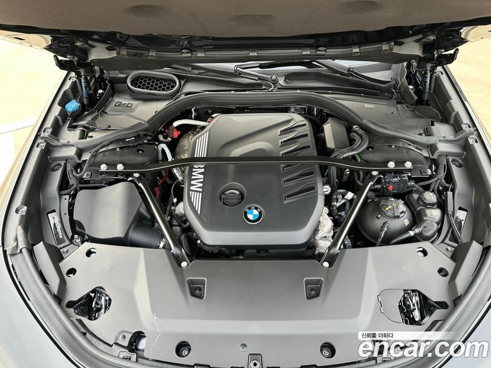BMW 7 Series (G70) 740d xDrive M Sports (09.2023)