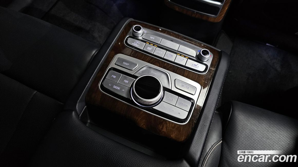 Kia The K9 (Quoris/K900) 3.8 GDI AWD (01.2021)