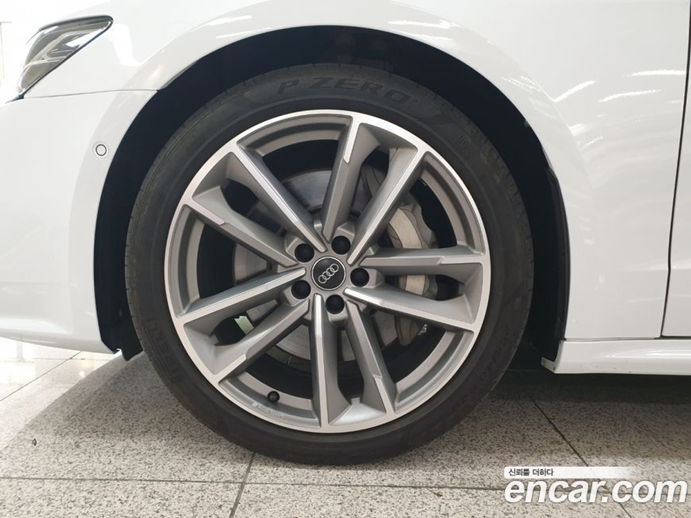 Audi A7 (4K) 55 TFSI Quattro Premium (12.2020)