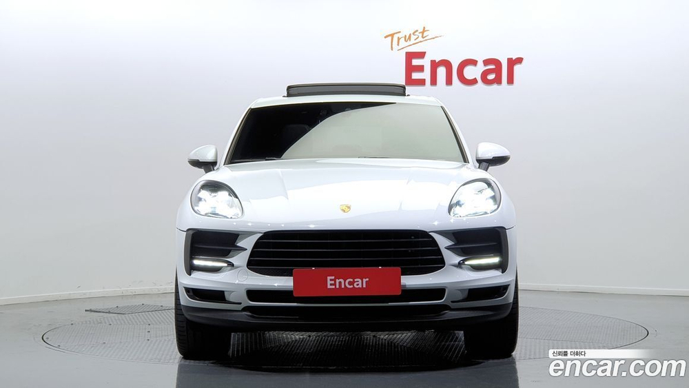 Porsche Macan 2.0 (12.2019)